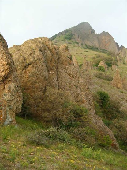 Image - The Kara-Dag ridge in the Crimean Mountains.